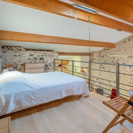 Les Petites Ecuries Villa Gavaudun